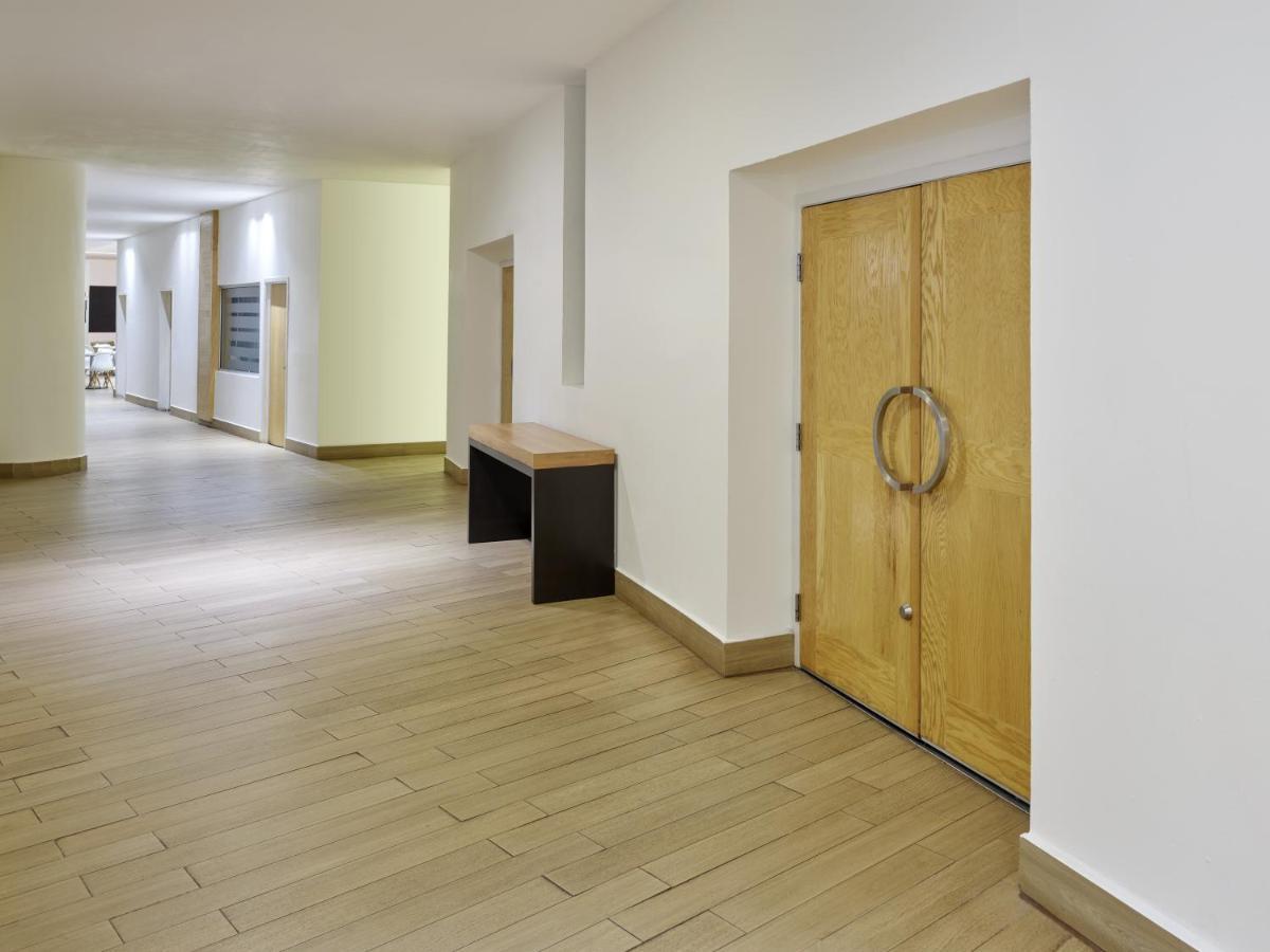 Fiesta Inn Express Дуранго Экстерьер фото