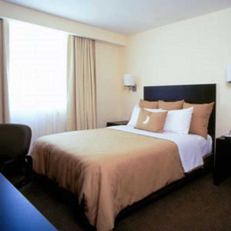Fiesta Inn Express Дуранго Экстерьер фото